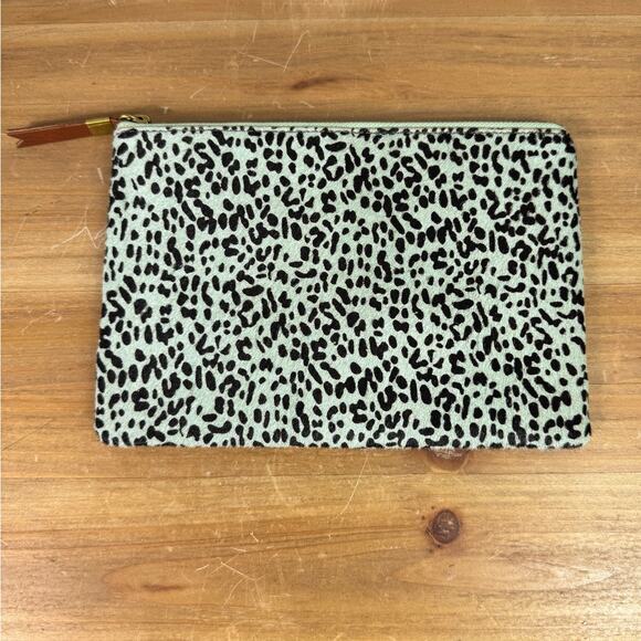 New Madewell Printed calf Hair Pouch Wristlet in Sage - Picture 3 of 6